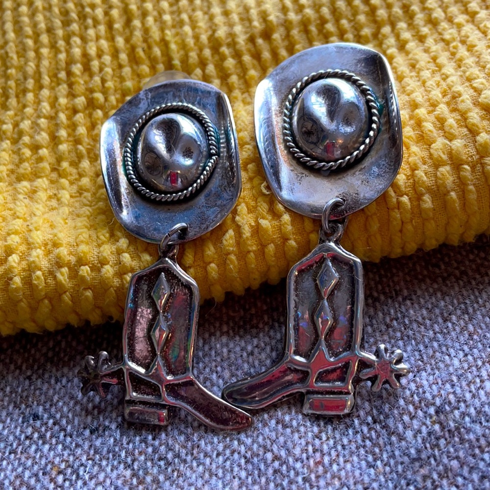 Vintage .925 silver cowboy earrings